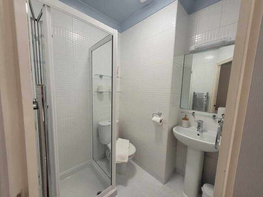 Cornerways Guest House Oxford Bagian luar foto