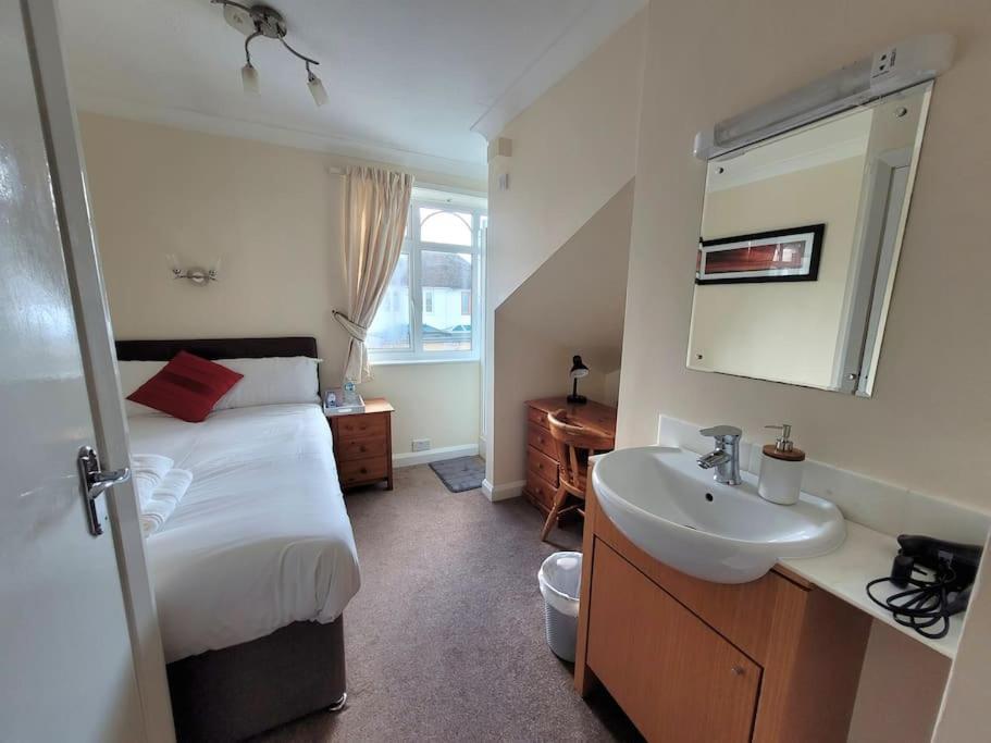 Cornerways Guest House Oxford Bagian luar foto